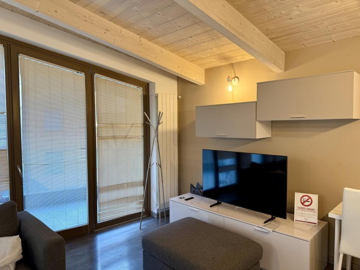 Dingo's House - 5 Minutes From M3 Appartement *